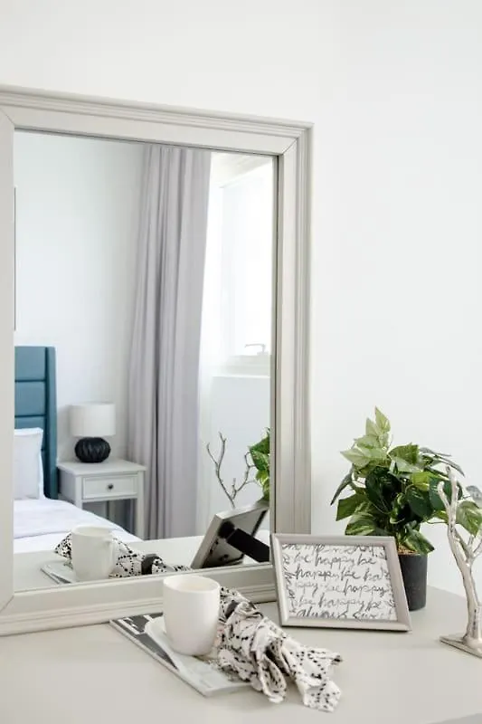 Frank Porter - Marina Blue - Marina Square, Abú Dhabí Apartmán